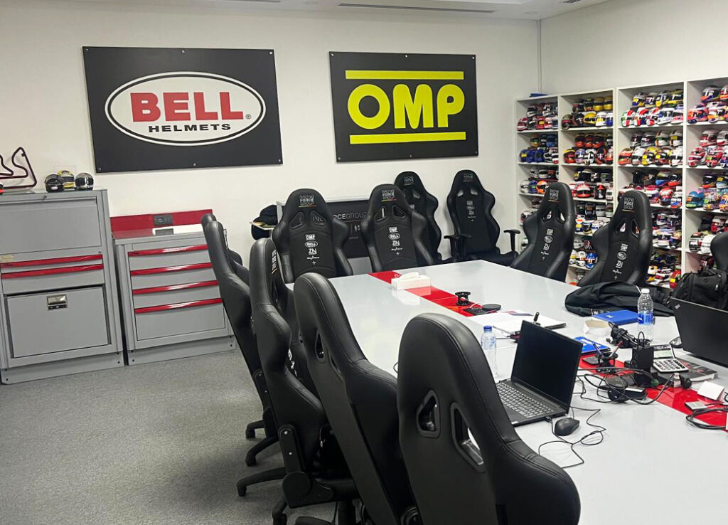 3dbeta-Racing-Force-Group-05