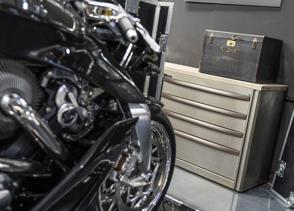 3dbeta-Brough-Superior-01